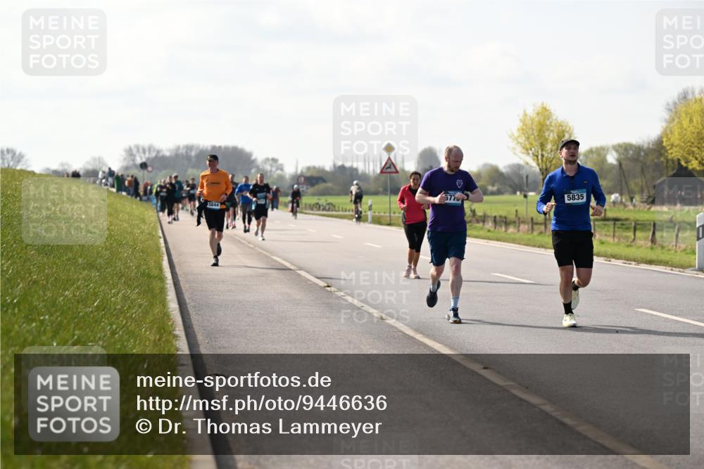 12.04.2026 - 45. Internationalen Wilhelmsburger Insellauf Dr. Thomas Lammeyer http://msf.ph/oto/9446636 12.04.2026 10:27:25 Laufen 5775, 5835, 5844 meine-sportfotos.de