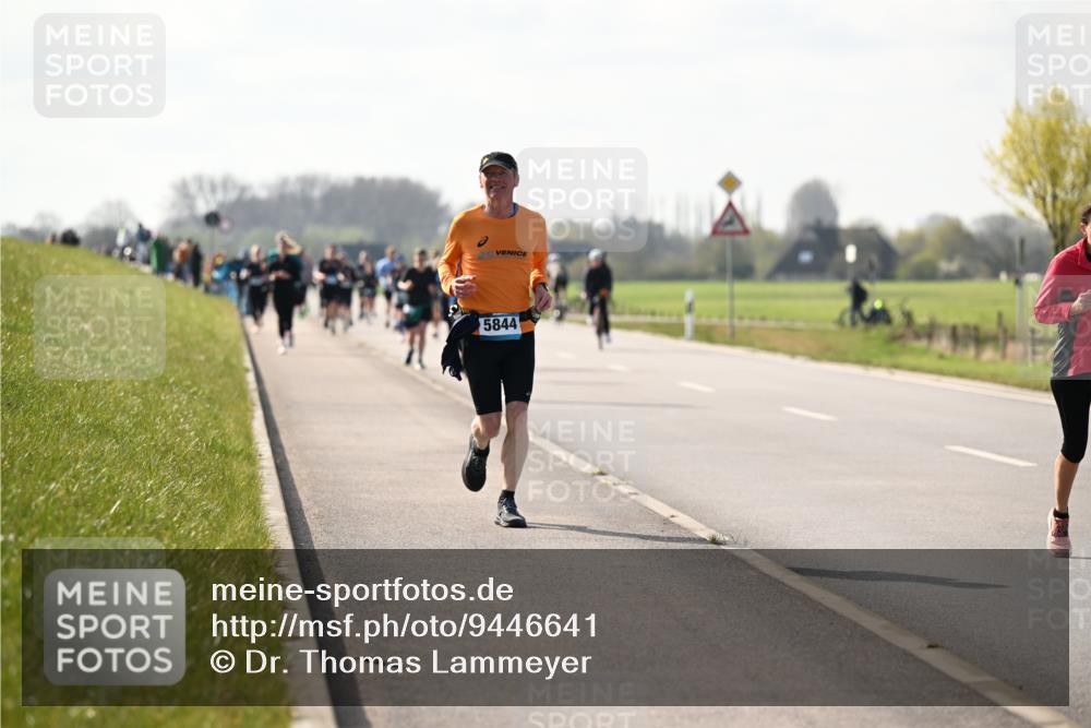 12.04.2026 - 45. Internationalen Wilhelmsburger Insellauf Dr. Thomas Lammeyer http://msf.ph/oto/9446641 12.04.2026 10:27:29 Laufen 5844 meine-sportfotos.de