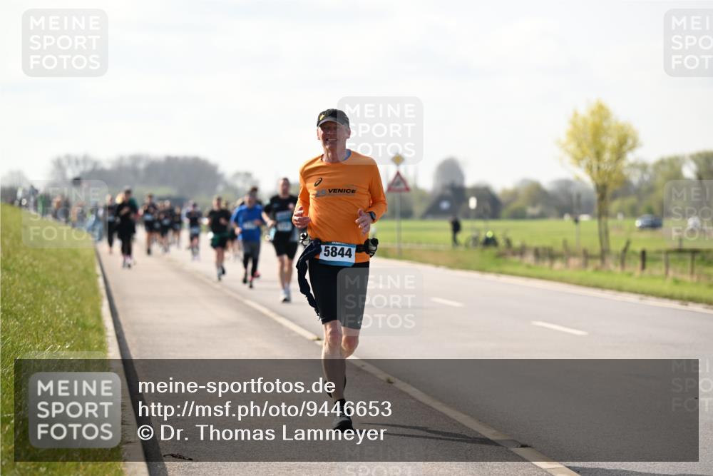 12.04.2026 - 45. Internationalen Wilhelmsburger Insellauf Dr. Thomas Lammeyer http://msf.ph/oto/9446653 12.04.2026 10:27:31 Laufen 5844 meine-sportfotos.de