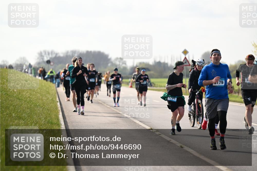 12.04.2026 - 45. Internationalen Wilhelmsburger Insellauf Dr. Thomas Lammeyer http://msf.ph/oto/9446690 12.04.2026 10:27:40 Laufen 2791, 179, 39 meine-sportfotos.de
