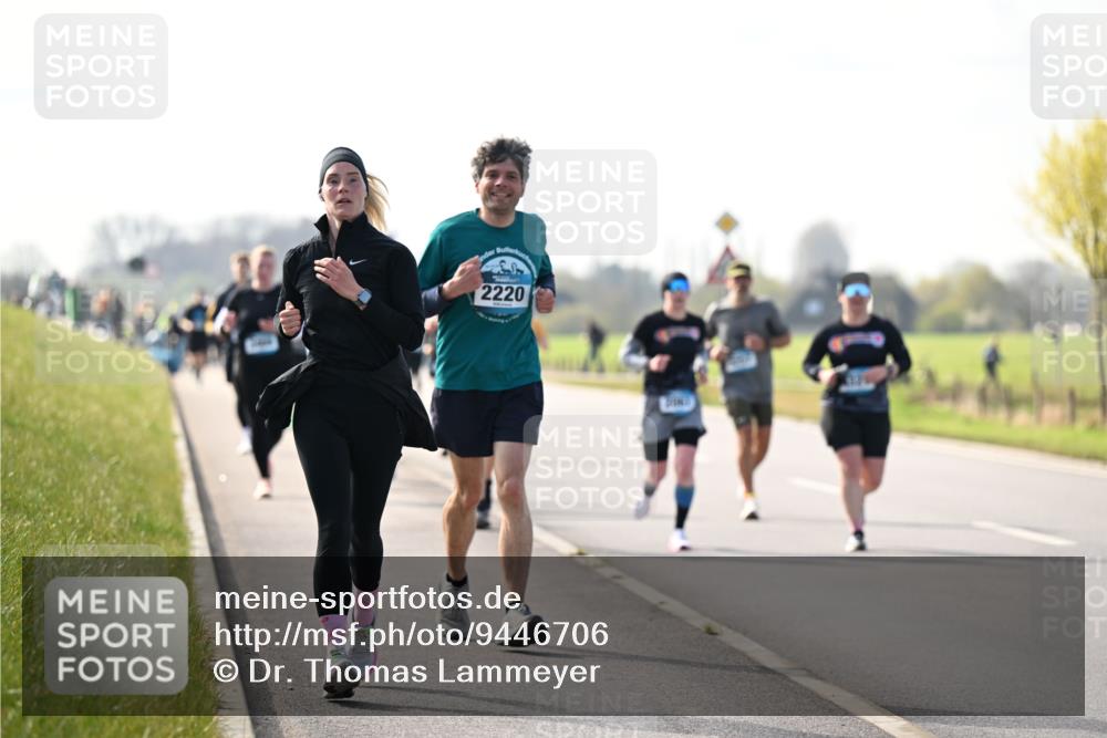 12.04.2026 - 45. Internationalen Wilhelmsburger Insellauf Dr. Thomas Lammeyer http://msf.ph/oto/9446706 12.04.2026 10:27:46 Laufen 2220 meine-sportfotos.de