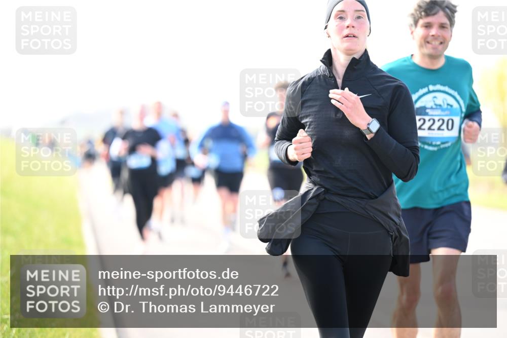 12.04.2026 - 45. Internationalen Wilhelmsburger Insellauf Dr. Thomas Lammeyer http://msf.ph/oto/9446722 12.04.2026 10:27:49 Laufen 2220 meine-sportfotos.de