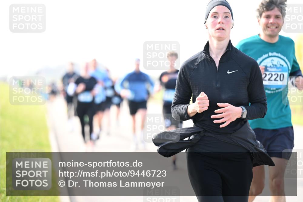 12.04.2026 - 45. Internationalen Wilhelmsburger Insellauf Dr. Thomas Lammeyer http://msf.ph/oto/9446723 12.04.2026 10:27:49 Laufen 2220 meine-sportfotos.de