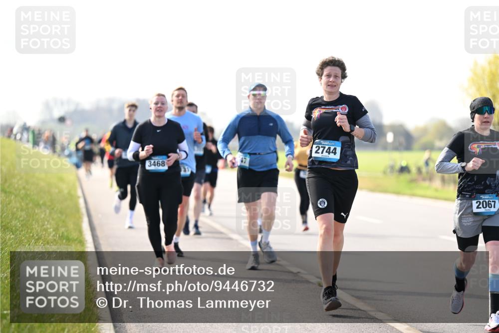 12.04.2026 - 45. Internationalen Wilhelmsburger Insellauf Dr. Thomas Lammeyer http://msf.ph/oto/9446732 12.04.2026 10:27:50 Laufen 3468, 2744, 2067 meine-sportfotos.de