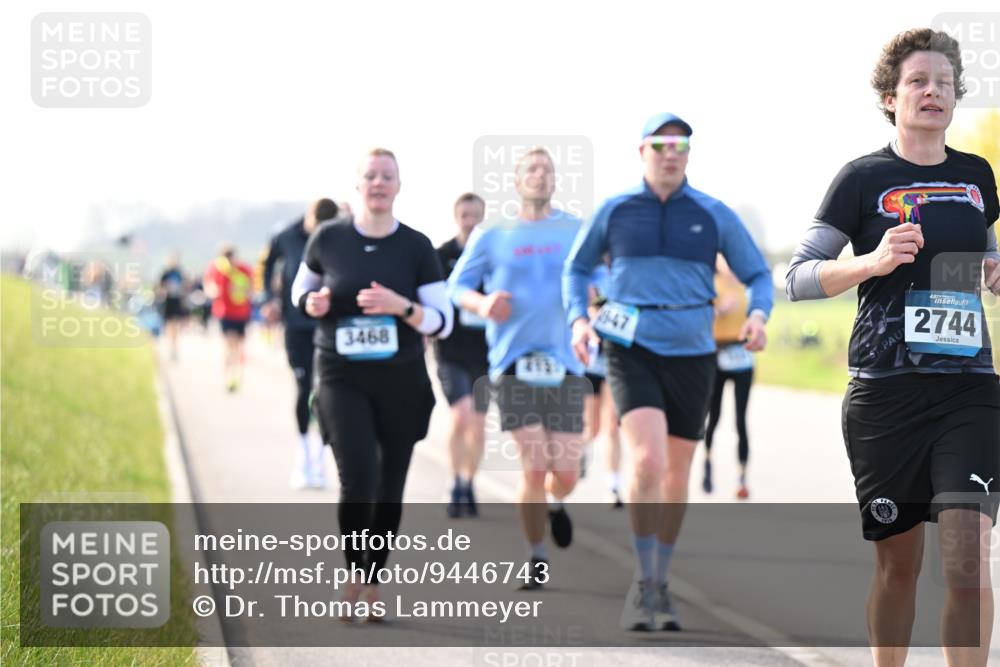 12.04.2026 - 45. Internationalen Wilhelmsburger Insellauf Dr. Thomas Lammeyer http://msf.ph/oto/9446743 12.04.2026 10:27:52 Laufen 3468, 847, 45, 2744 meine-sportfotos.de