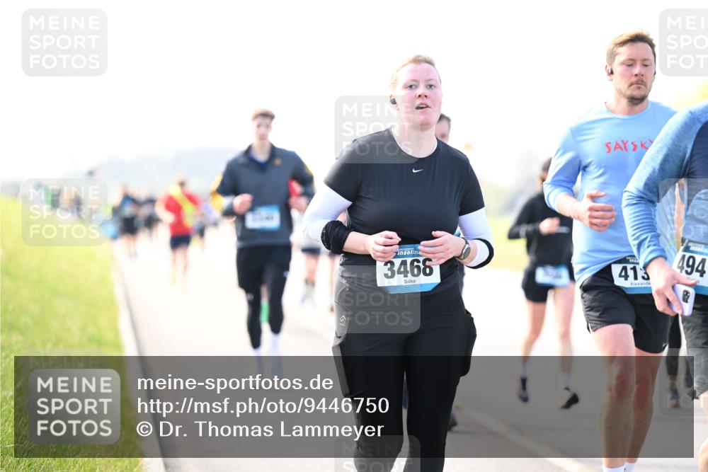 12.04.2026 - 45. Internationalen Wilhelmsburger Insellauf Dr. Thomas Lammeyer http://msf.ph/oto/9446750 12.04.2026 10:27:54 Laufen 3466, 413, 494 meine-sportfotos.de