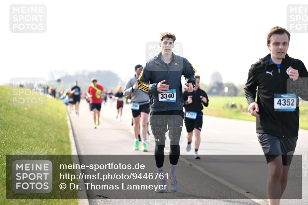 12.04.2026 - 45. Internationalen Wilhelmsburger Insellauf Dr. Thomas Lammeyer http://msf.ph/oto/9446761 12.04.2026 10:27:57 Laufen 3340, 4352 meine-sportfotos.de