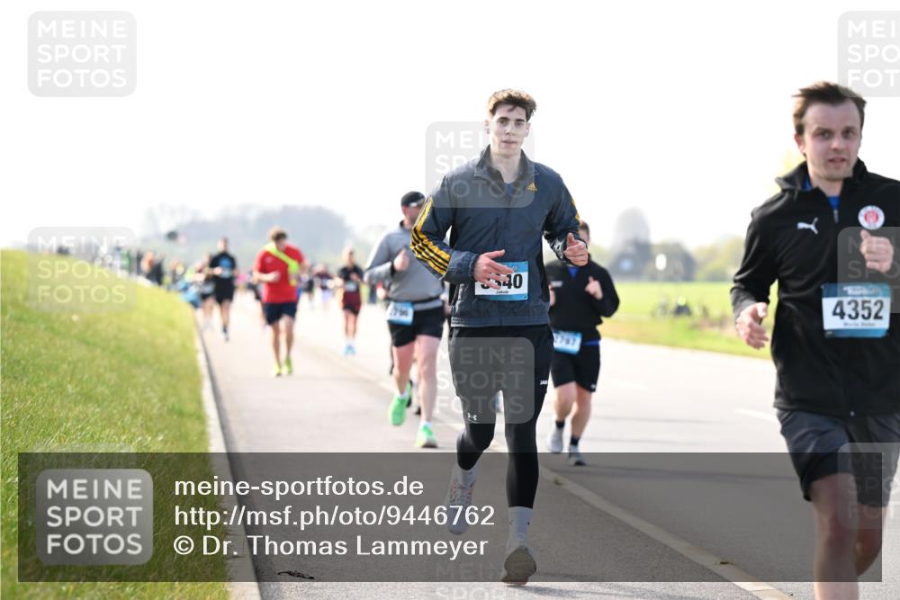 12.04.2026 - 45. Internationalen Wilhelmsburger Insellauf Dr. Thomas Lammeyer http://msf.ph/oto/9446762 12.04.2026 10:27:57 Laufen 40, 4352 meine-sportfotos.de