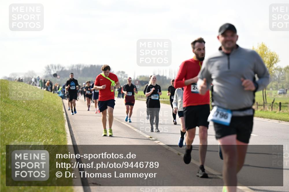 12.04.2026 - 45. Internationalen Wilhelmsburger Insellauf Dr. Thomas Lammeyer http://msf.ph/oto/9446789 12.04.2026 10:28:01 Laufen 2915, 2308, 24, 796 meine-sportfotos.de