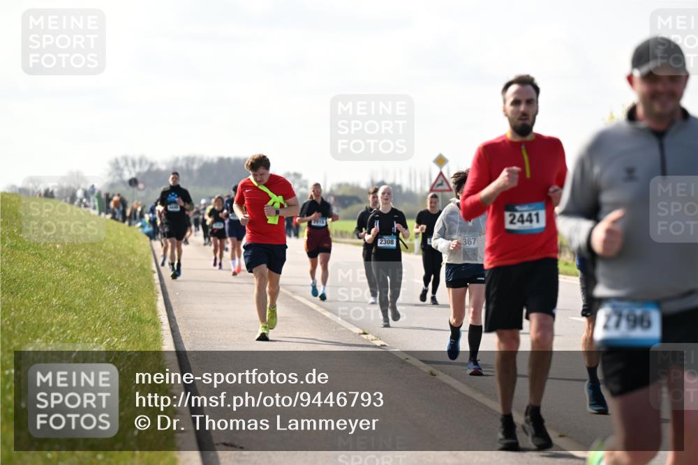 12.04.2026 - 45. Internationalen Wilhelmsburger Insellauf Dr. Thomas Lammeyer http://msf.ph/oto/9446793 12.04.2026 10:28:02 Laufen 2915, 2308, 367, 2441, 2796 meine-sportfotos.de