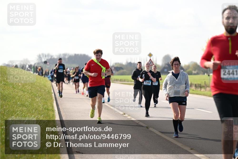 12.04.2026 - 45. Internationalen Wilhelmsburger Insellauf Dr. Thomas Lammeyer http://msf.ph/oto/9446799 12.04.2026 10:28:03 Laufen 2308, 977, 2441 meine-sportfotos.de