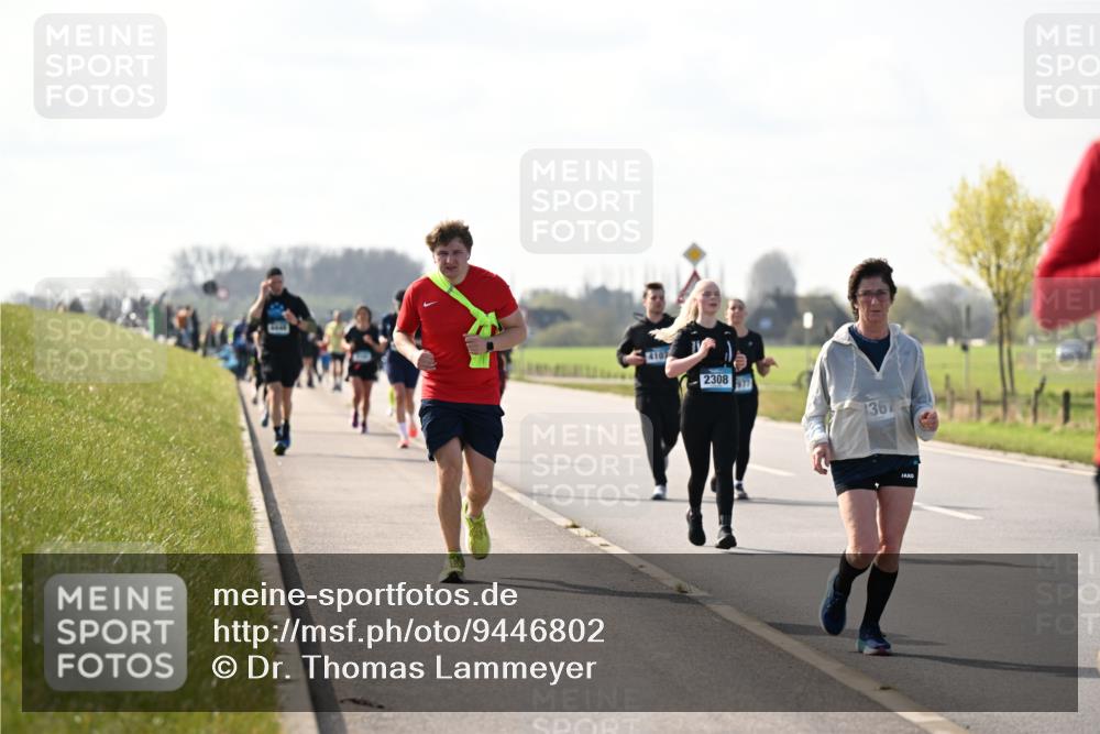 12.04.2026 - 45. Internationalen Wilhelmsburger Insellauf Dr. Thomas Lammeyer http://msf.ph/oto/9446802 12.04.2026 10:28:03 Laufen 4107, 2308, 1367 meine-sportfotos.de