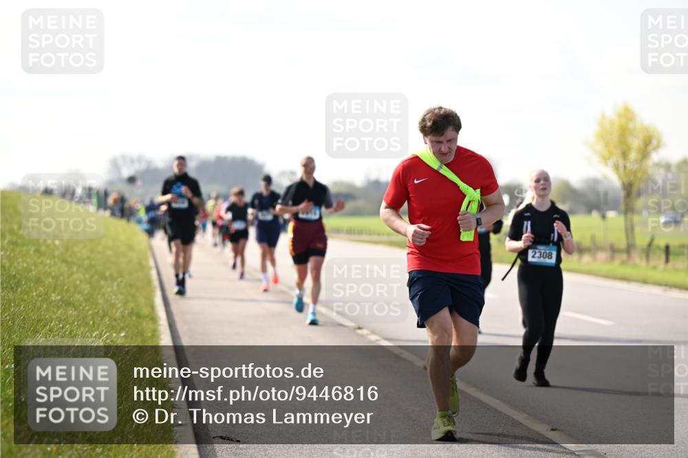 12.04.2026 - 45. Internationalen Wilhelmsburger Insellauf Dr. Thomas Lammeyer http://msf.ph/oto/9446816 12.04.2026 10:28:05 Laufen 2308 meine-sportfotos.de