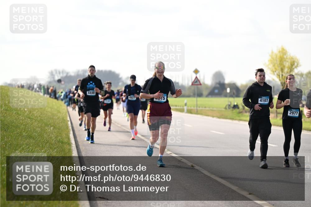 12.04.2026 - 45. Internationalen Wilhelmsburger Insellauf Dr. Thomas Lammeyer http://msf.ph/oto/9446830 12.04.2026 10:28:07 Laufen 4448, 4927, 5, 4107, 2977 meine-sportfotos.de