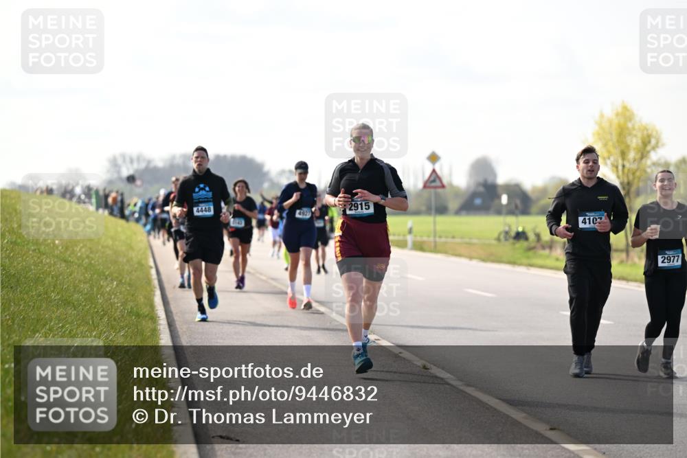 12.04.2026 - 45. Internationalen Wilhelmsburger Insellauf Dr. Thomas Lammeyer http://msf.ph/oto/9446832 12.04.2026 10:28:08 Laufen 4448, 4927, 2915, 410, 2977 meine-sportfotos.de