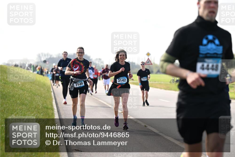 12.04.2026 - 45. Internationalen Wilhelmsburger Insellauf Dr. Thomas Lammeyer http://msf.ph/oto/9446865 12.04.2026 10:28:14 Laufen 3140, 3142, 4448 meine-sportfotos.de