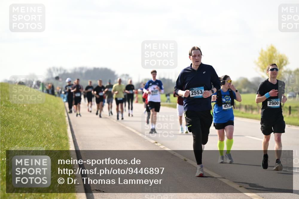 12.04.2026 - 45. Internationalen Wilhelmsburger Insellauf Dr. Thomas Lammeyer http://msf.ph/oto/9446897 12.04.2026 10:28:19 Laufen 2553, 4339, 2900 meine-sportfotos.de