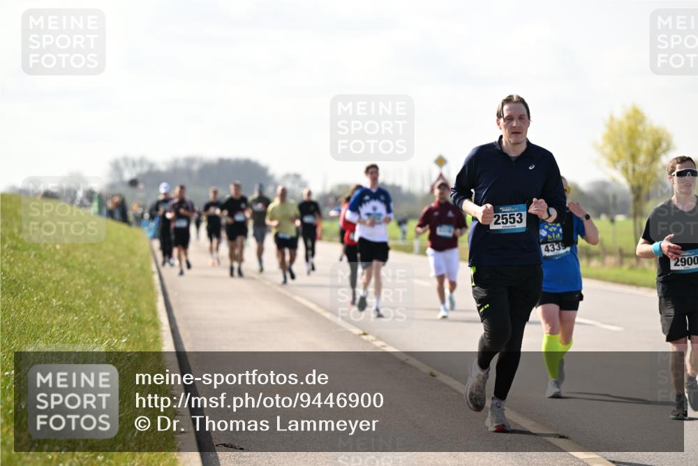 12.04.2026 - 45. Internationalen Wilhelmsburger Insellauf Dr. Thomas Lammeyer http://msf.ph/oto/9446900 12.04.2026 10:28:20 Laufen 2553, 4339, 2900 meine-sportfotos.de