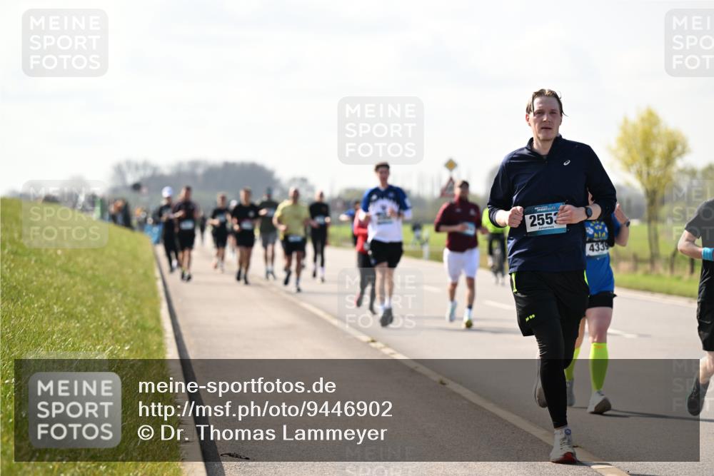 12.04.2026 - 45. Internationalen Wilhelmsburger Insellauf Dr. Thomas Lammeyer http://msf.ph/oto/9446902 12.04.2026 10:28:20 Laufen 2553, 4339 meine-sportfotos.de