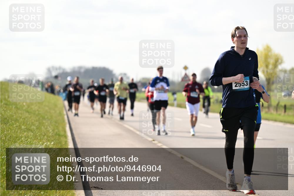 12.04.2026 - 45. Internationalen Wilhelmsburger Insellauf Dr. Thomas Lammeyer http://msf.ph/oto/9446904 12.04.2026 10:28:20 Laufen 2553 meine-sportfotos.de