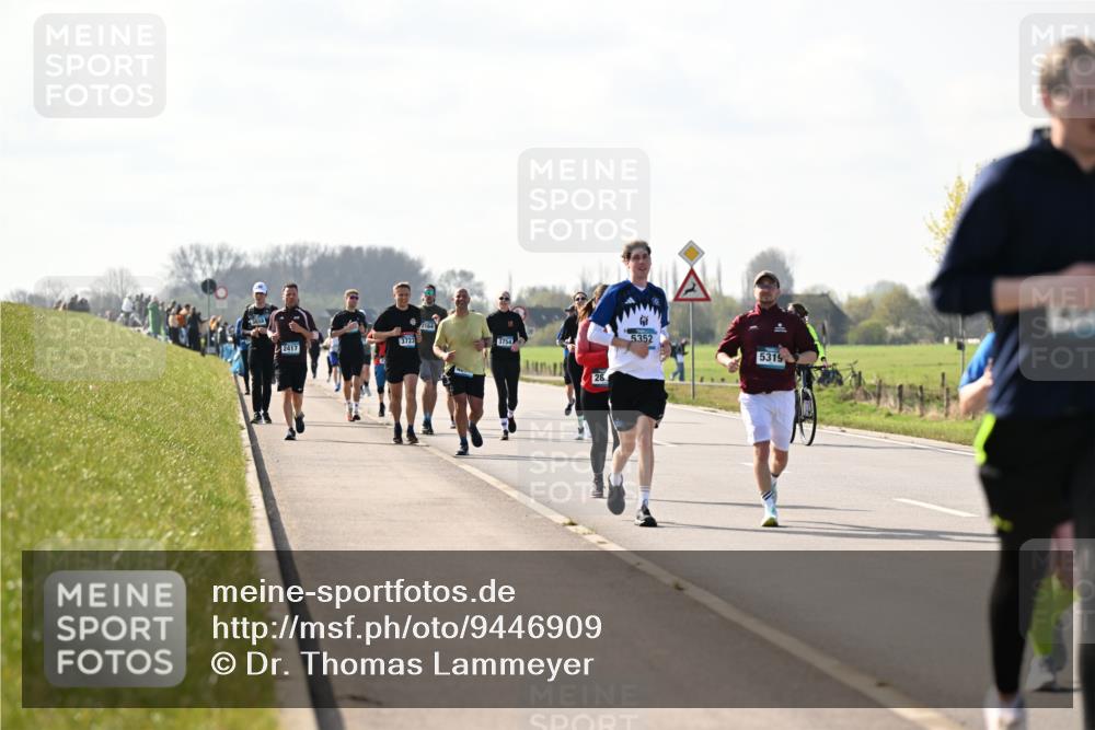 12.04.2026 - 45. Internationalen Wilhelmsburger Insellauf Dr. Thomas Lammeyer http://msf.ph/oto/9446909 12.04.2026 10:28:21 Laufen 3723, 3754, 2417, 28, 5352, 5319 meine-sportfotos.de