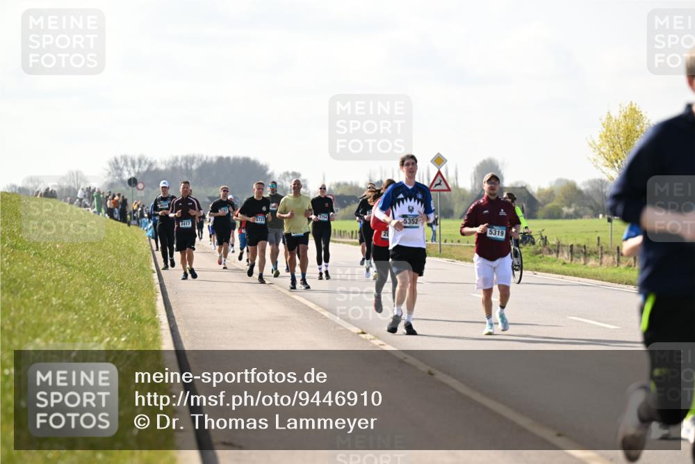 12.04.2026 - 45. Internationalen Wilhelmsburger Insellauf Dr. Thomas Lammeyer http://msf.ph/oto/9446910 12.04.2026 10:28:21 Laufen 2417, 3754, 28, 5352, 5319 meine-sportfotos.de