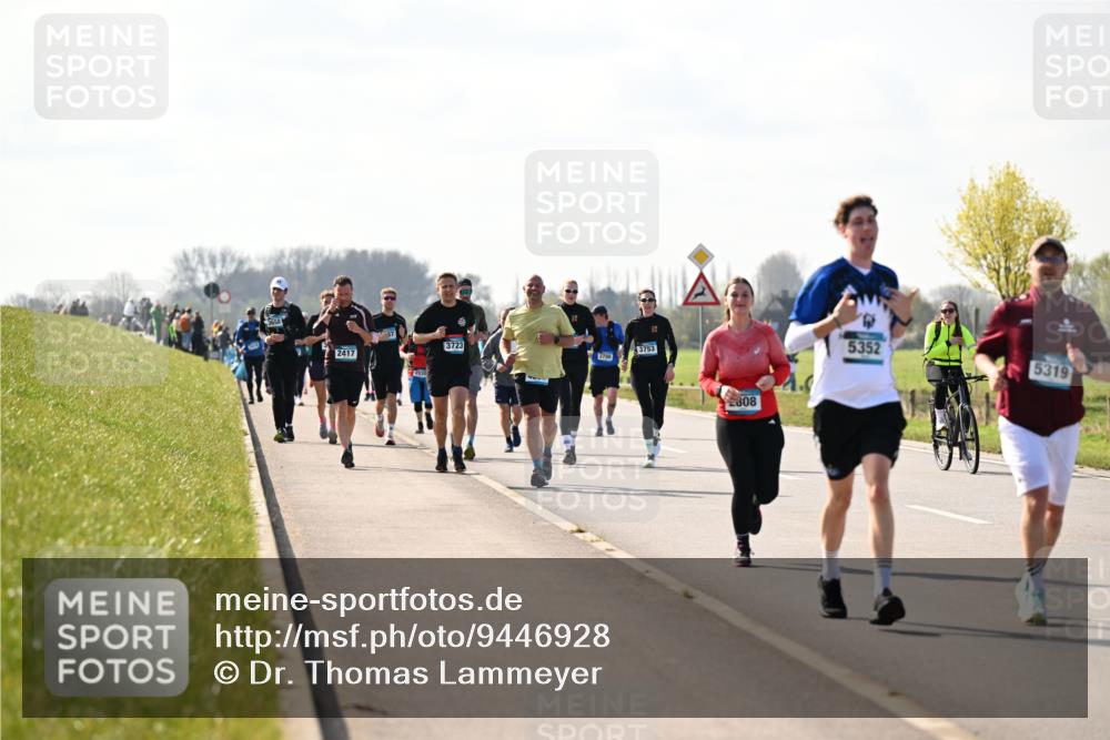 12.04.2026 - 45. Internationalen Wilhelmsburger Insellauf Dr. Thomas Lammeyer http://msf.ph/oto/9446928 12.04.2026 10:28:24 Laufen 3723, 2417, 3798, 3753, 2308, 5352, 5319 meine-sportfotos.de
