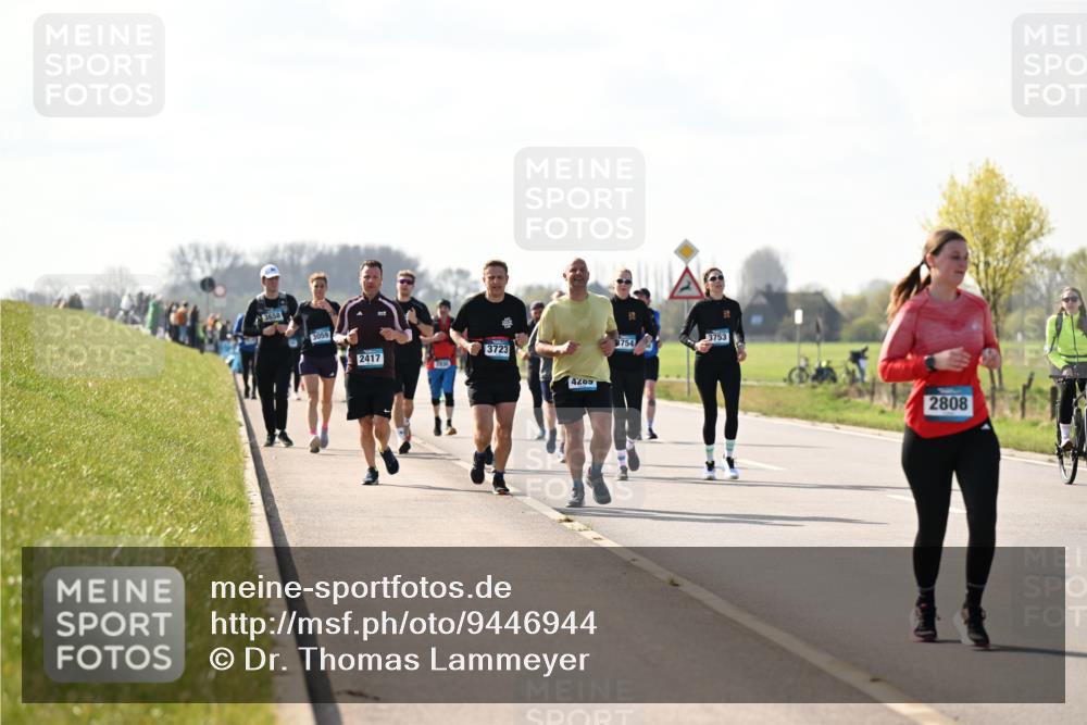 12.04.2026 - 45. Internationalen Wilhelmsburger Insellauf Dr. Thomas Lammeyer http://msf.ph/oto/9446944 12.04.2026 10:28:26 Laufen 3658, 3059, 2417, 3723, 4205, 8754, 3753, 2808 meine-sportfotos.de