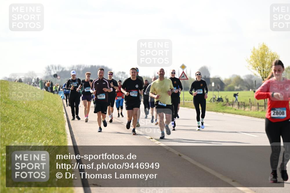 12.04.2026 - 45. Internationalen Wilhelmsburger Insellauf Dr. Thomas Lammeyer http://msf.ph/oto/9446949 12.04.2026 10:28:27 Laufen 3658, 3059, 2417, 2930, 3723, 38, 2808 meine-sportfotos.de