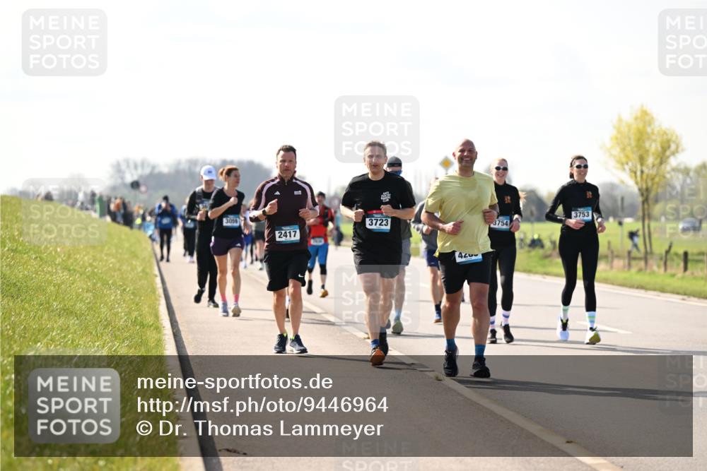 12.04.2026 - 45. Internationalen Wilhelmsburger Insellauf Dr. Thomas Lammeyer http://msf.ph/oto/9446964 12.04.2026 10:28:29 Laufen 3059, 2417, 3723, 420, 28, 3753, 3754 meine-sportfotos.de