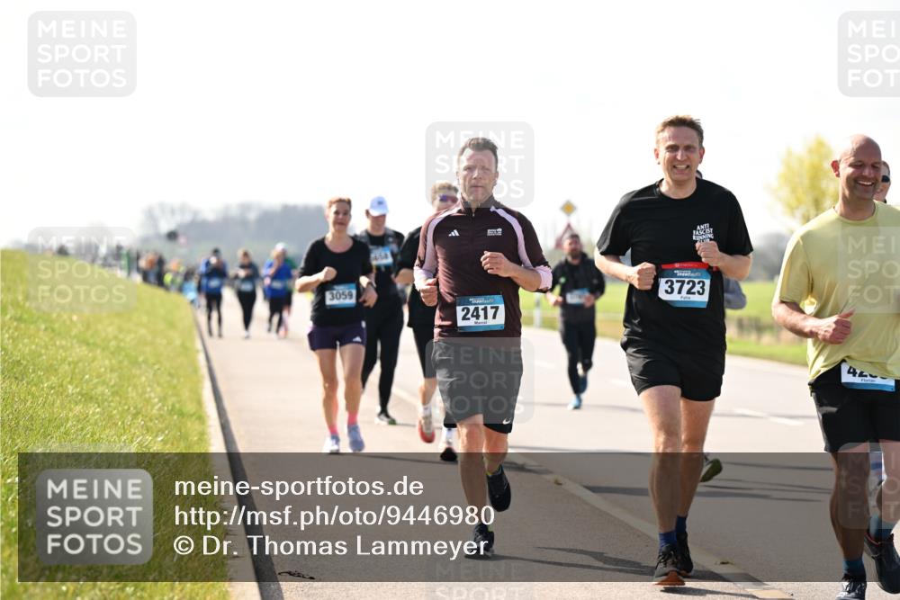 12.04.2026 - 45. Internationalen Wilhelmsburger Insellauf Dr. Thomas Lammeyer http://msf.ph/oto/9446980 12.04.2026 10:28:32 Laufen 3059, 2417, 3723, 4 meine-sportfotos.de