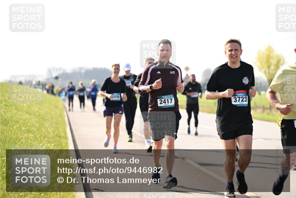 12.04.2026 - 45. Internationalen Wilhelmsburger Insellauf Dr. Thomas Lammeyer http://msf.ph/oto/9446982 12.04.2026 10:28:32 Laufen 2417, 3723 meine-sportfotos.de