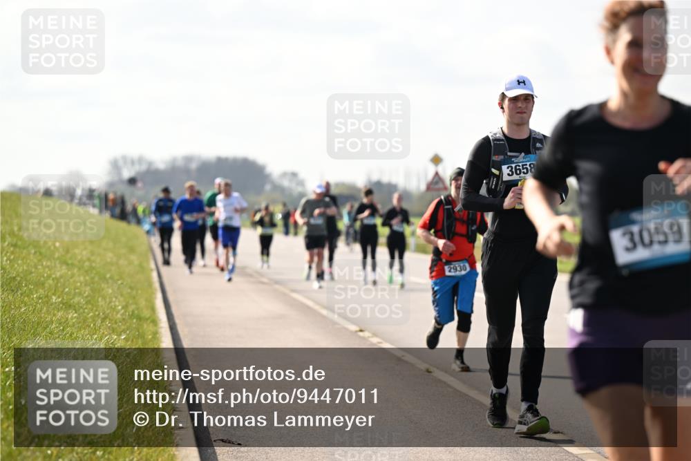 12.04.2026 - 45. Internationalen Wilhelmsburger Insellauf Dr. Thomas Lammeyer http://msf.ph/oto/9447011 12.04.2026 10:28:37 Laufen 2930, 3658, 3059 meine-sportfotos.de