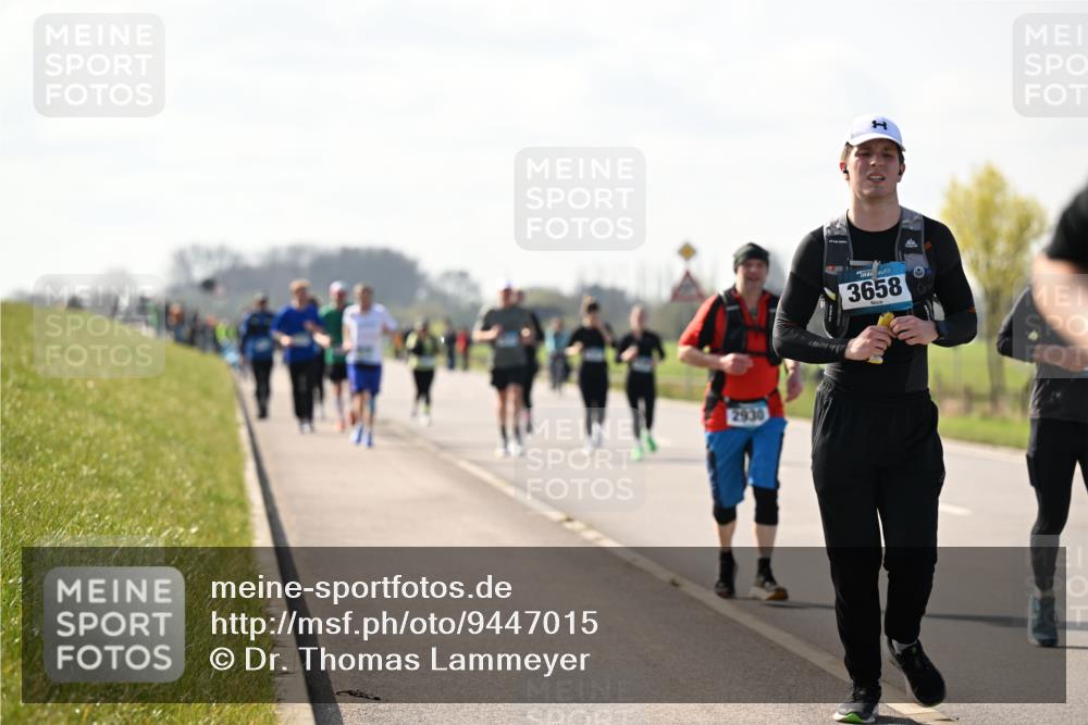 12.04.2026 - 45. Internationalen Wilhelmsburger Insellauf Dr. Thomas Lammeyer http://msf.ph/oto/9447015 12.04.2026 10:28:37 Laufen 2930, 3658 meine-sportfotos.de