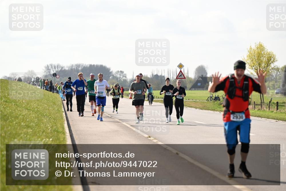 12.04.2026 - 45. Internationalen Wilhelmsburger Insellauf Dr. Thomas Lammeyer http://msf.ph/oto/9447022 12.04.2026 10:28:39 Laufen 3150, 2418, 4070, 3978, 4215, 4101, 4577, 4396, 2930 meine-sportfotos.de