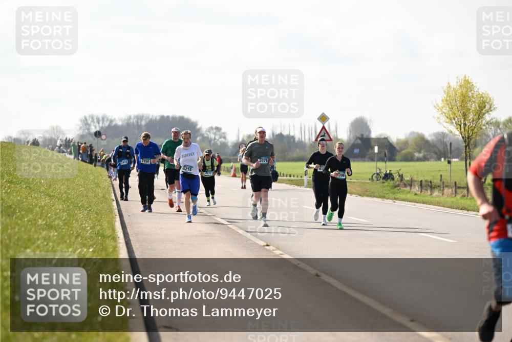 12.04.2026 - 45. Internationalen Wilhelmsburger Insellauf Dr. Thomas Lammeyer http://msf.ph/oto/9447025 12.04.2026 10:28:40 Laufen 2418, 3150, 4215, 4577, 3978 meine-sportfotos.de