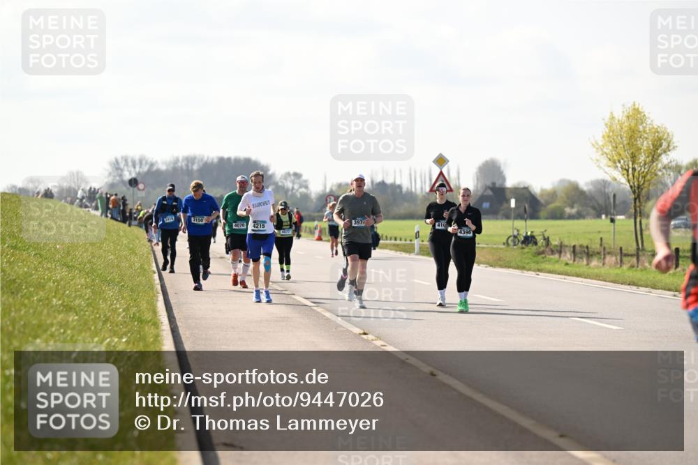 12.04.2026 - 45. Internationalen Wilhelmsburger Insellauf Dr. Thomas Lammeyer http://msf.ph/oto/9447026 12.04.2026 10:28:40 Laufen 2418, 3150, 4070, 4215, 397, 4577, 410, 4396 meine-sportfotos.de