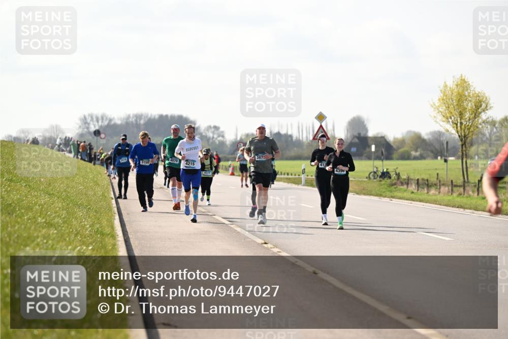 12.04.2026 - 45. Internationalen Wilhelmsburger Insellauf Dr. Thomas Lammeyer http://msf.ph/oto/9447027 12.04.2026 10:28:40 Laufen 2418, 3150, 4070, 4215, 4577, 3978, 41, 4396 meine-sportfotos.de