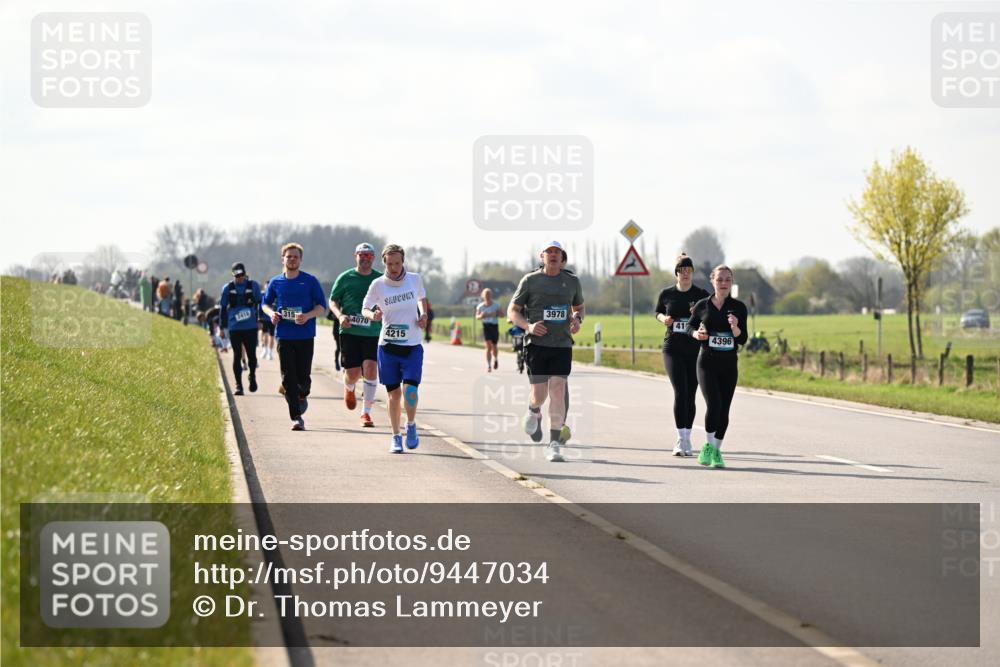 12.04.2026 - 45. Internationalen Wilhelmsburger Insellauf Dr. Thomas Lammeyer http://msf.ph/oto/9447034 12.04.2026 10:28:41 Laufen 2410, 315, 4070, 4215, 3978, 4396 meine-sportfotos.de