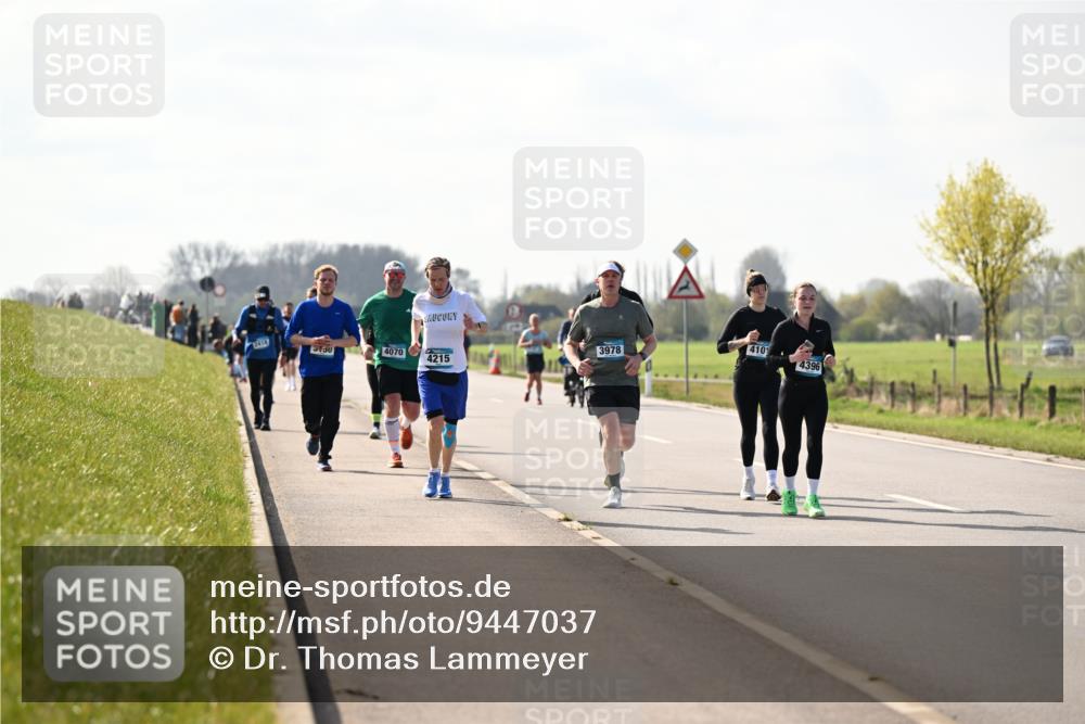 12.04.2026 - 45. Internationalen Wilhelmsburger Insellauf Dr. Thomas Lammeyer http://msf.ph/oto/9447037 12.04.2026 10:28:41 Laufen 3978, 150, 4070, 4215, 410, 4396 meine-sportfotos.de