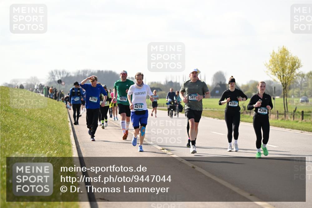 12.04.2026 - 45. Internationalen Wilhelmsburger Insellauf Dr. Thomas Lammeyer http://msf.ph/oto/9447044 12.04.2026 10:28:43 Laufen 2418, 3150, 4070, 4215, 3972, 4101, 4396 meine-sportfotos.de