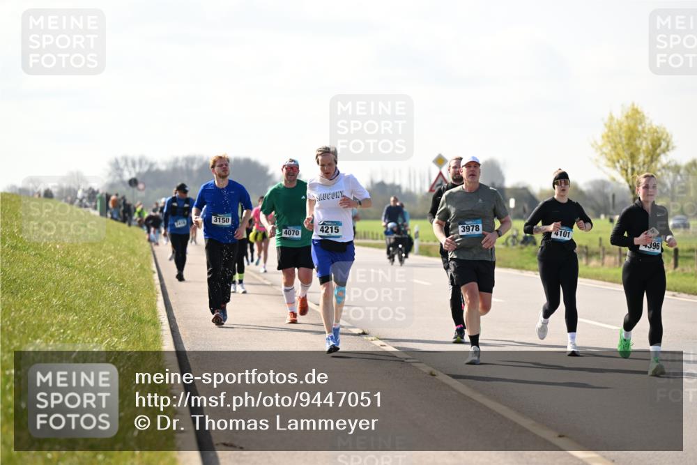12.04.2026 - 45. Internationalen Wilhelmsburger Insellauf Dr. Thomas Lammeyer http://msf.ph/oto/9447051 12.04.2026 10:28:44 Laufen 14147, 3150, 4070, 4215, 3978, 4101, 396 meine-sportfotos.de