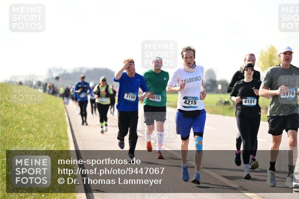 12.04.2026 - 45. Internationalen Wilhelmsburger Insellauf Dr. Thomas Lammeyer http://msf.ph/oto/9447067 12.04.2026 10:28:46 Laufen 3150, 4070, 4215, 4101, 3978 meine-sportfotos.de