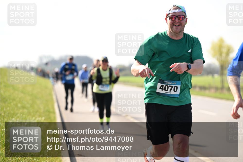12.04.2026 - 45. Internationalen Wilhelmsburger Insellauf Dr. Thomas Lammeyer http://msf.ph/oto/9447088 12.04.2026 10:28:50 Laufen 45, 4070 meine-sportfotos.de