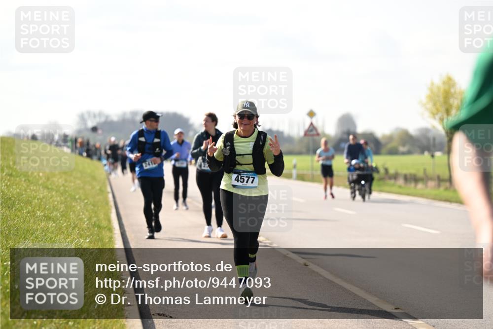 12.04.2026 - 45. Internationalen Wilhelmsburger Insellauf Dr. Thomas Lammeyer http://msf.ph/oto/9447093 12.04.2026 10:28:51 Laufen 2418, 4577 meine-sportfotos.de