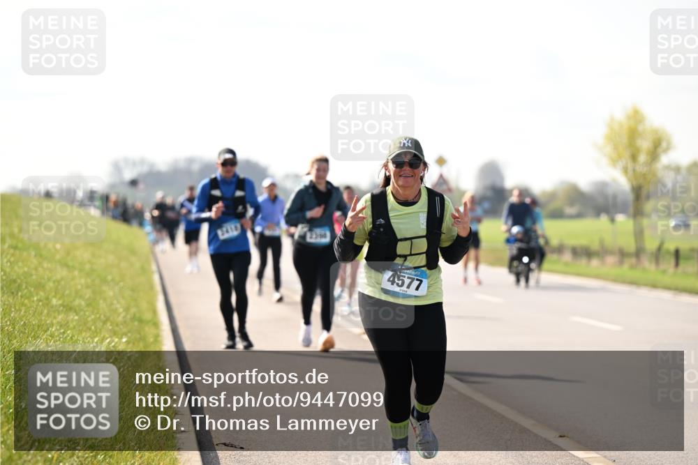 12.04.2026 - 45. Internationalen Wilhelmsburger Insellauf Dr. Thomas Lammeyer http://msf.ph/oto/9447099 12.04.2026 10:28:52 Laufen 8410, 2360, 4577 meine-sportfotos.de