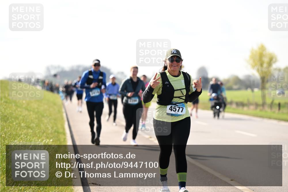 12.04.2026 - 45. Internationalen Wilhelmsburger Insellauf Dr. Thomas Lammeyer http://msf.ph/oto/9447100 12.04.2026 10:28:52 Laufen 4, 4577 meine-sportfotos.de