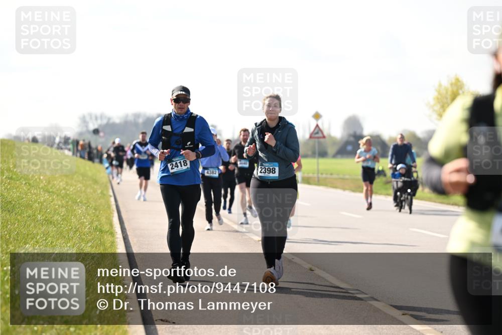 12.04.2026 - 45. Internationalen Wilhelmsburger Insellauf Dr. Thomas Lammeyer http://msf.ph/oto/9447108 12.04.2026 10:28:54 Laufen 2418, 4382, 2398 meine-sportfotos.de