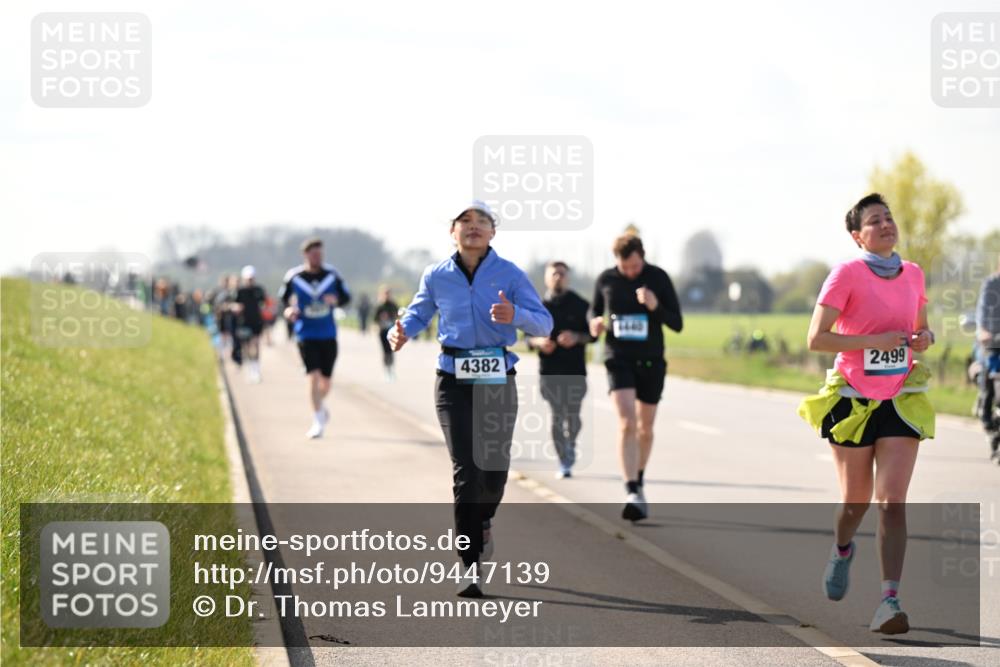12.04.2026 - 45. Internationalen Wilhelmsburger Insellauf Dr. Thomas Lammeyer http://msf.ph/oto/9447139 12.04.2026 10:28:58 Laufen 4382, 2499 meine-sportfotos.de