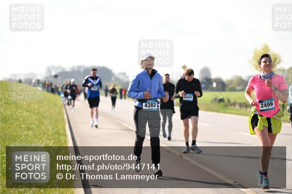 12.04.2026 - 45. Internationalen Wilhelmsburger Insellauf Dr. Thomas Lammeyer http://msf.ph/oto/9447141 12.04.2026 10:28:59 Laufen 4382, 4440, 2499 meine-sportfotos.de